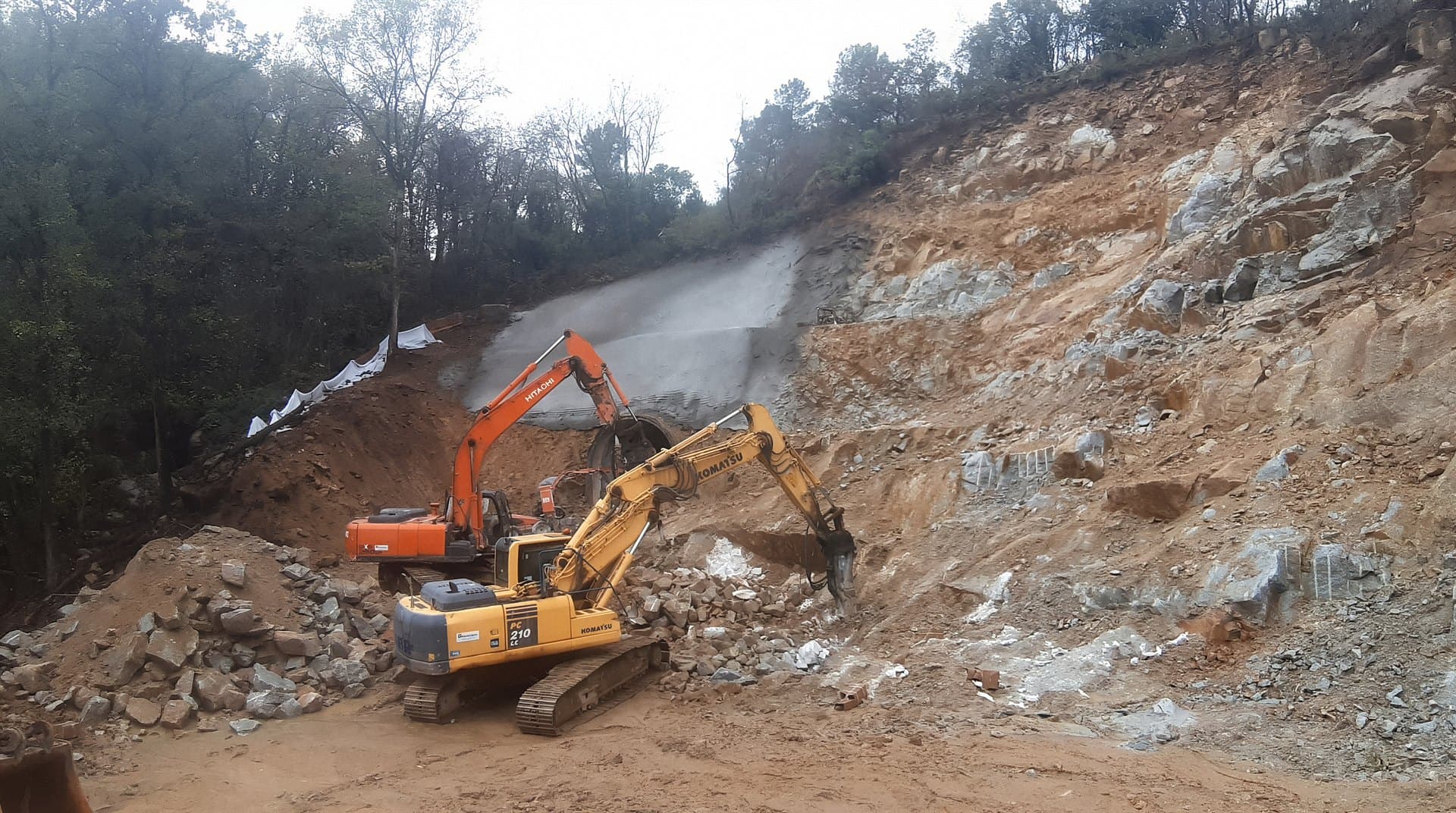 Encargar tierra vegetal en Ourense a Descongal, S.L.